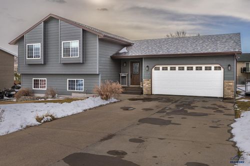 8551 Stables Dr, Piedmont, SD, 57769-7134 | Card Image
