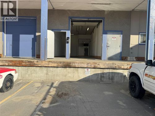 1840 Government St, Penticton, BC, V2A7J1 | Card Image