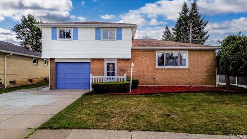 82 Ellsworth Dr, Cheektowaga, NY, 14225-4304 | Card Image
