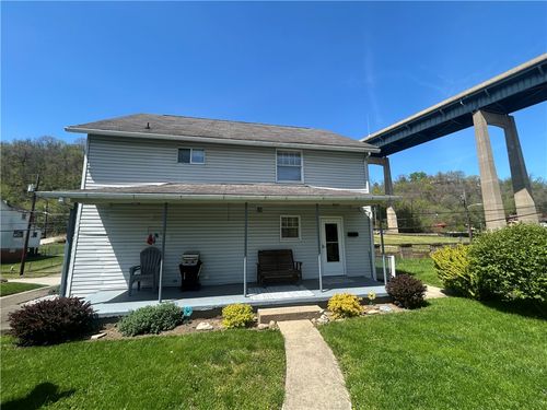 208 Middle St, Brownsville, PA, 15417-2337 | Card Image