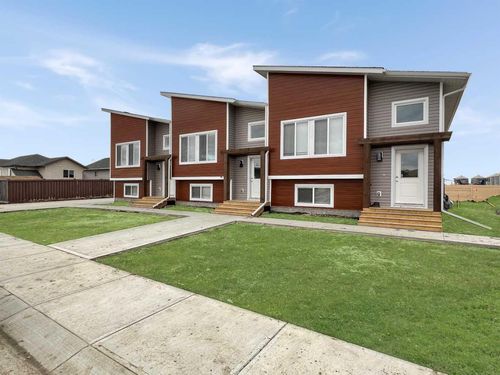 c-9549 114 Ave, Clairmont, AB, T8X0W7 | Card Image
