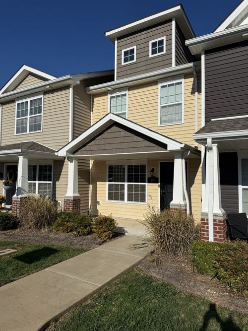 65 Ellington Ter, Clarksville, TN, 37040-5147 | Card Image
