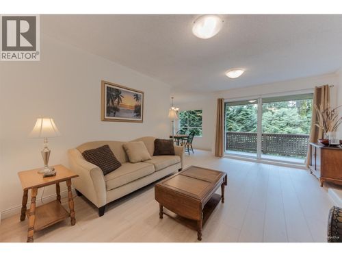 40-9000 Ash Grove Cres, Burnaby, BC, V5A4M3 | Card Image