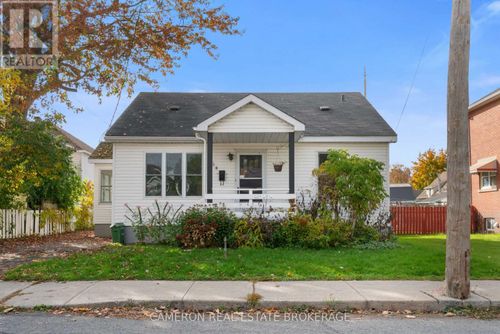 108 Bedford St, Cornwall, ON, K6J4B9 | Card Image