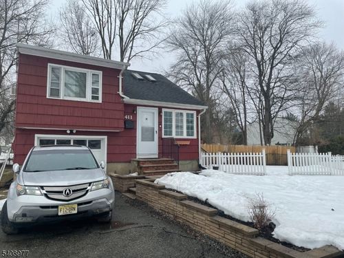 411 Lake Shore Dr, Parsippany, NJ, 07054-3275 | Card Image