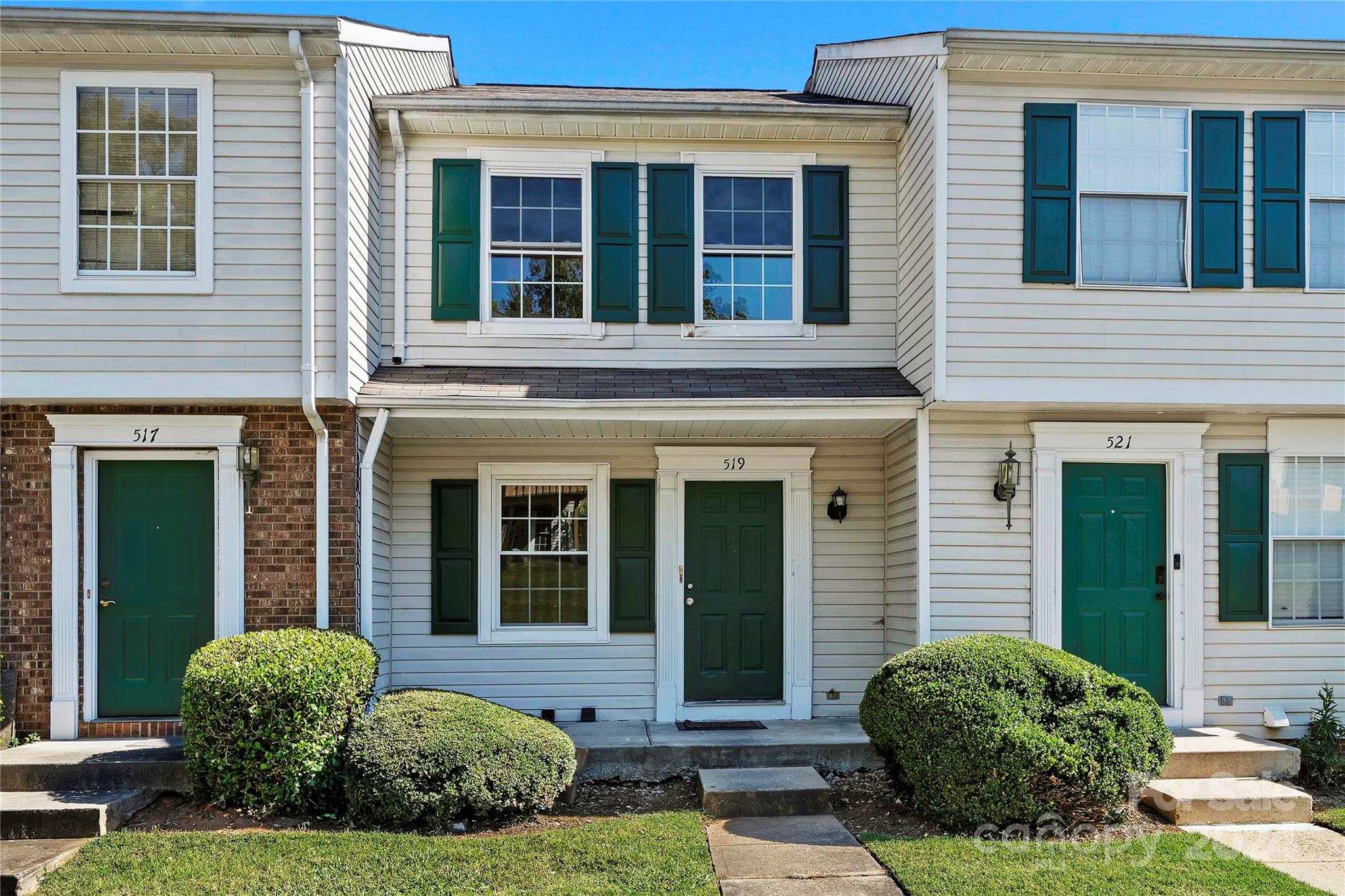 Lex Dr, Charlotte, NC 28262
