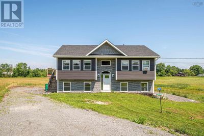 927 Windsor Back Rd, House other with 5 bedrooms, 4 bathrooms and null parking in Three Mile Plains NS | Image 1