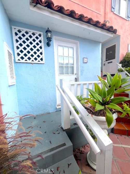 apt-14-212 N Coast Hwy, Laguna Beach, CA, 92651-1889 | Card Image