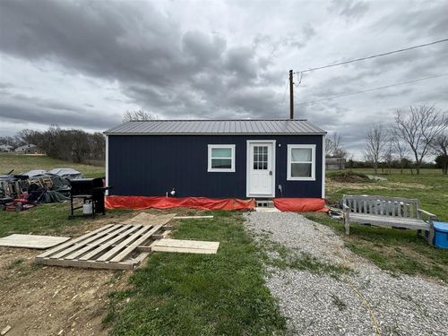2200 Temple Hill Rd, Summer Shade, KY, 42166-8425 | Card Image