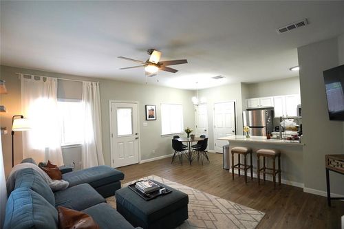 a-1700 Constantino Cir, Austin, TX, 78745-4171 | Card Image