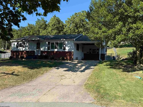 721 W Washington St, Grafton, WV, 26354-1166 | Card Image