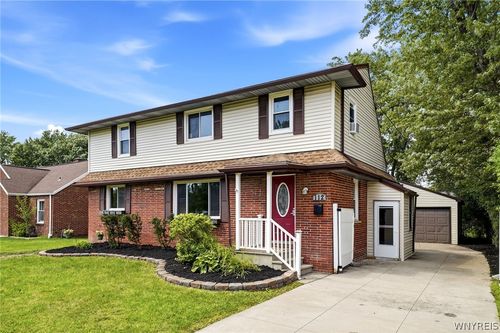 112 Hartford Rd, Amherst, NY, 14226-1504 | Card Image