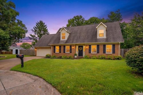 918 Stahl Ct, Evansville, IN, 47715-7167 | Card Image