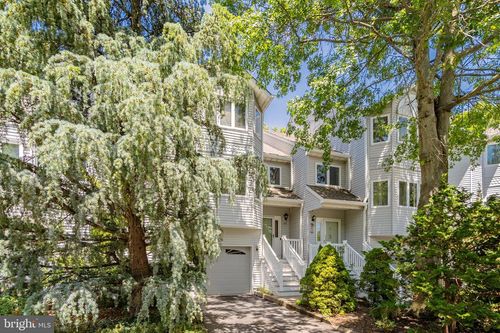 134 Orchid Ct, Toms River, NJ, 08753-1335 | Card Image