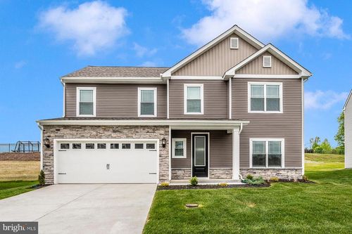 500 Abigail Ave, WAYNESBORO, PA, 17268-7902 | Card Image