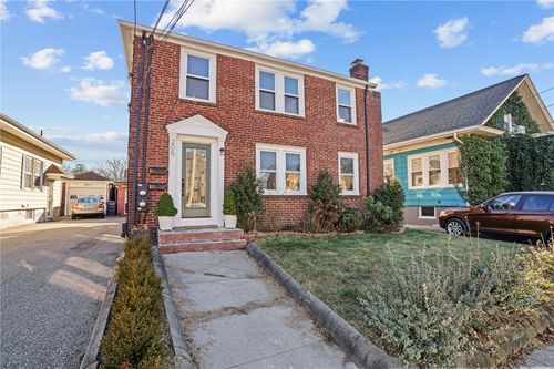 205 Chace Avenue, Providence, RI, 02906 | Card Image