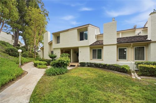 259 Scenic Way, Brea, CA, 92821-3453 | Card Image