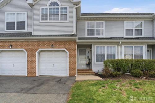 110 Castle Pointe Blvd, Piscataway, NJ, 08854-5066 | Card Image