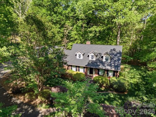 8407 Pompano Rd, Harrisburg, NC, 28075-8679 | Card Image