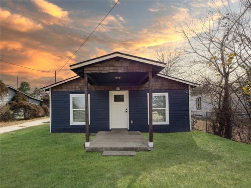 1360 Essex St, San Antonio, TX, 78210-2560 | Card Image