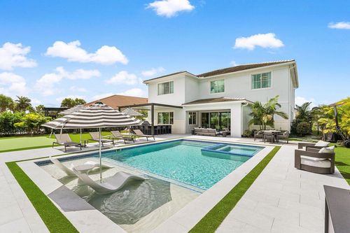 12156 Waterstone Cir, Palm Beach Gardens, FL, 33412-2498 | Card Image