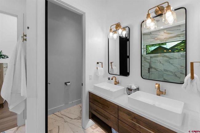 38 Ruby Dr, House other with 4 bedrooms, 5 bathrooms and null parking in Crested Butte CO | Image 23