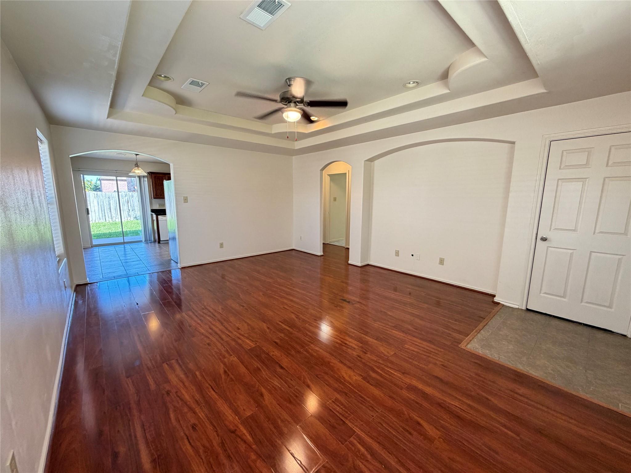 Residential Lease in Rosharon 5
