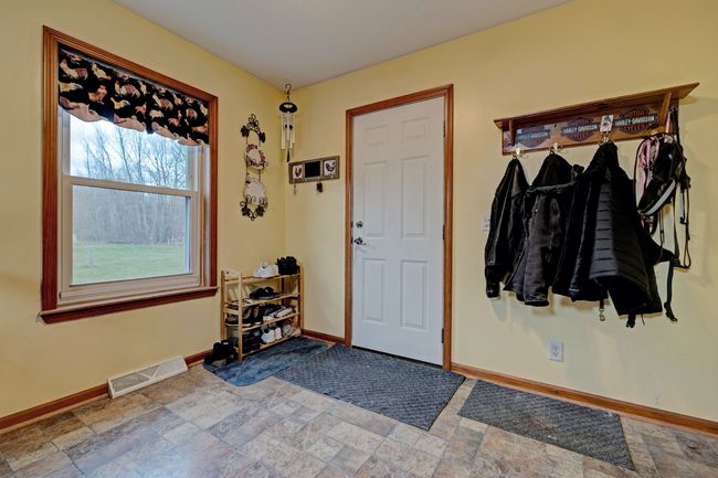 3125 W Castle Rd, House other with 3 bedrooms, 2 bathrooms and null parking in Fostoria MI | Image 17