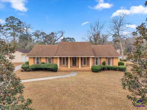 308 Rosewood Drive, Dublin, GA, 31021-4134 | Card Image