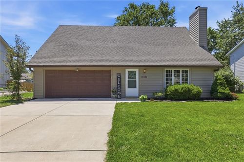 14813 149th Ct, Olathe, KS, 66062-4621 | Card Image