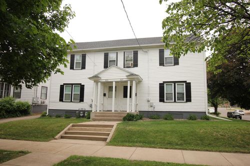 525/527 8th Avenue N, Saint Cloud, MN, 56303 | Card Image