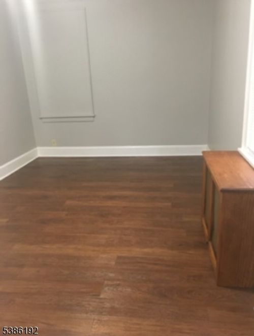 apt-1-49 Washington Ave, Irvington, NJ, 07111-4193 | Card Image