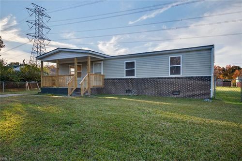 1302 Sierra Dr, Suffolk, VA, 23434-2832 | Card Image