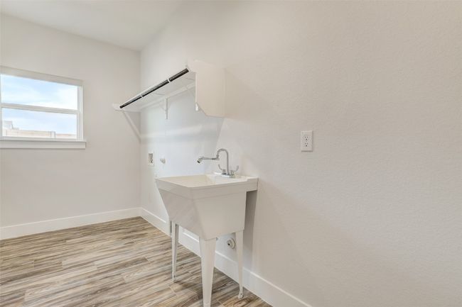 9601 Eloquence Dr, House other with 3 bedrooms, 3 bathrooms and 4 parking in Manor TX | Image 37