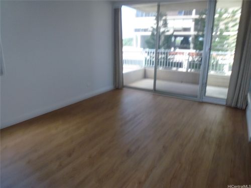 apt-502-2740 Kuilei St, Honolulu, HI, 96826-3404 | Card Image