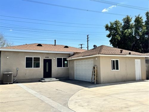 5830 N Vista St, San Gabriel, CA, 91775-3071 | Card Image
