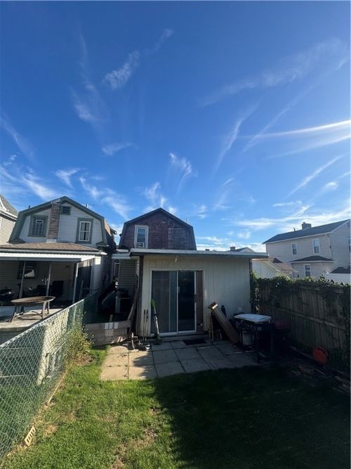 444 E Washington St, Rochester, PA, 15074-1937 | Card Image