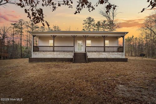 546 Rubicon Rd, West End, NC, 27376-8945 | Card Image