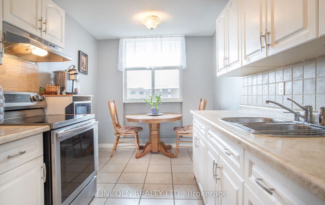309 - 44 Falby Crt, Condo with 2 bedrooms, 2 bathrooms and 1 parking in Ajax ON | Image 6