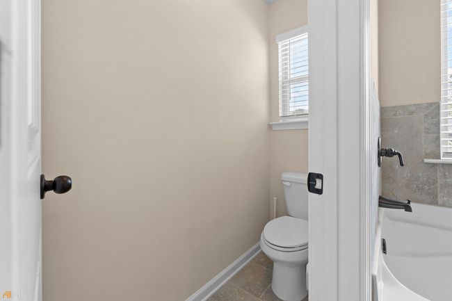 3015 Button Cir, House other with 4 bedrooms, 3 bathrooms and null parking in Loganville GA | Image 40