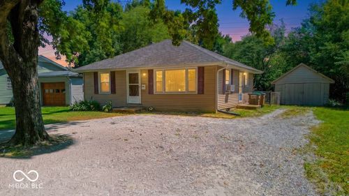 3113 17th St, Columbus, IN, 47201-5560 | Card Image