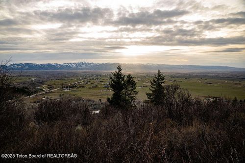 3060 Canyon Crest Dr, Victor, ID, 83455-5533 | Card Image