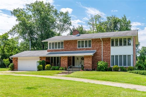 2473 Linebaugh Road, Beavercreek Twp, OH, 45385 | Card Image
