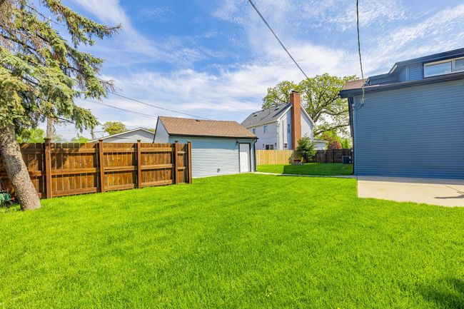 Step outside to your private oasis: a graciously l | Image 66