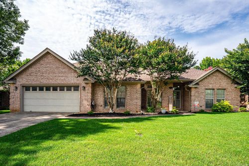 3740 Marleigh Dr, Conway, AR, 72034-7427 | Card Image