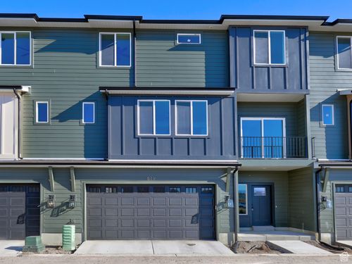 819 S Greenway Dr, Springville, UT, 84663-3403 | Card Image