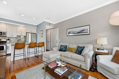 3-58 Winthrop St, Boston, MA, 02129-3360 | Card Image