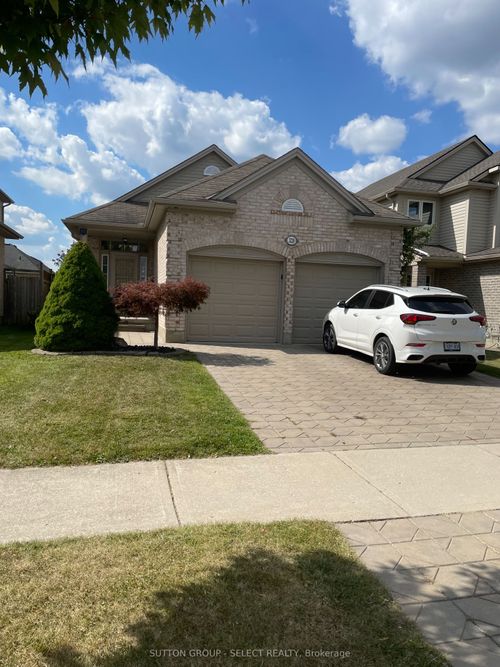 3220 Meadowgate Blvd, London, ON, N6M0B7 | Card Image