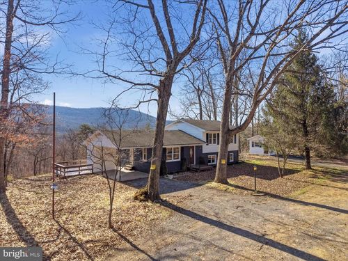 2280 Pine Grove Rd, BERKELEY SPRINGS, WV, 25411-5454 | Card Image