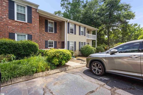 104 E Bay Ct, Mauldin, SC, 29662-1634 | Card Image